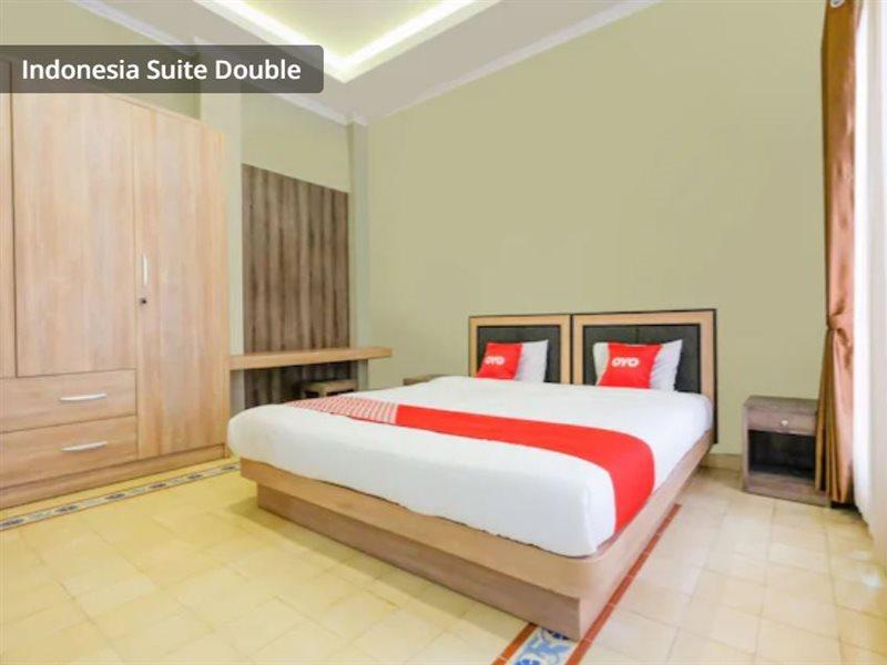 Hotel Reddoorz At Andongkoe 64 Salatiga Extérieur photo